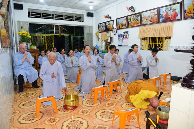 Repentant Ceremony at Minh Chat  ashram in Can Tho